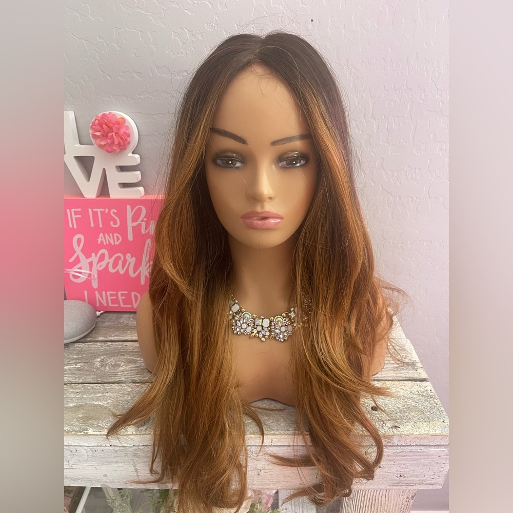 Unknown Auburn 1 Synthetic Women’s Wig - Stylish Heat-Friendly Look
